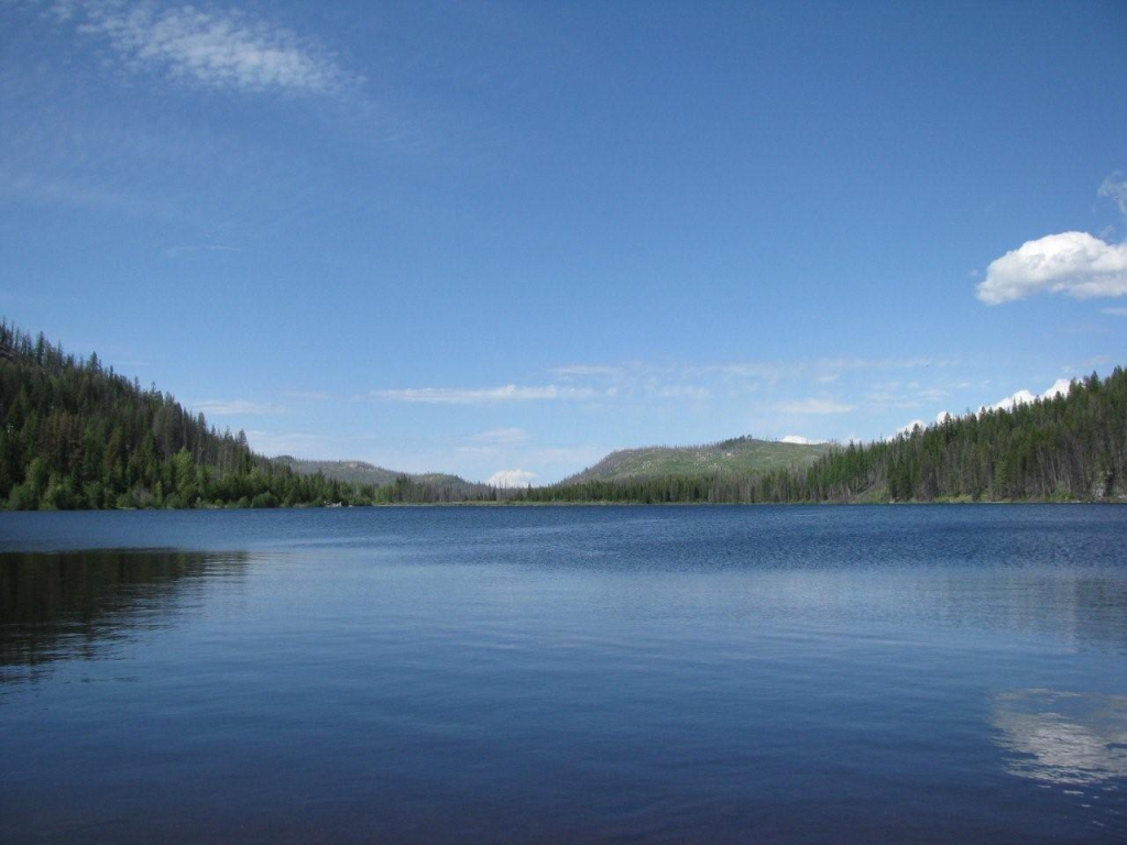 Chute Lake